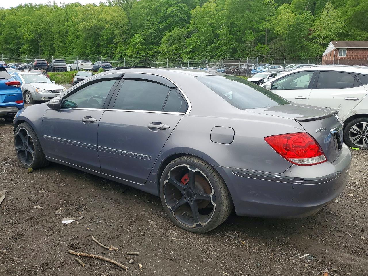 2006 Acura Rl - Image 2