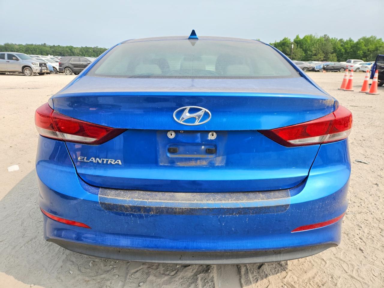2017 Hyundai Elantra Se - Фото 6