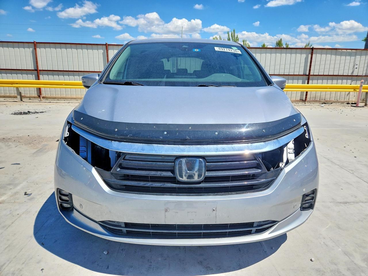2021 Honda Odyssey Touring - Фото 5