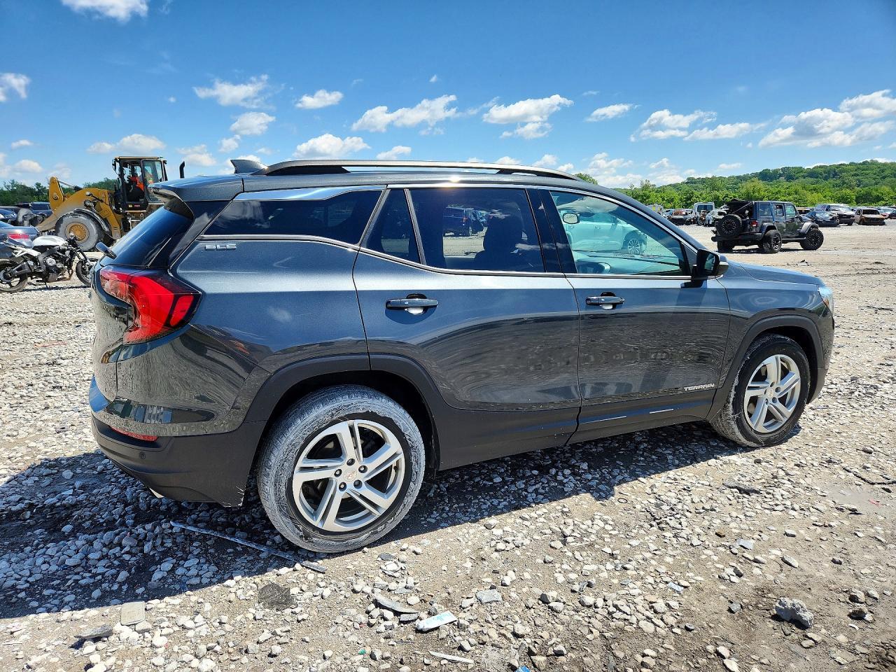 2018 GMC Terrain Sle - Image 3