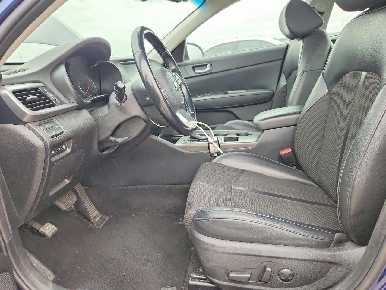 2019 Kia Optima S - Image 7