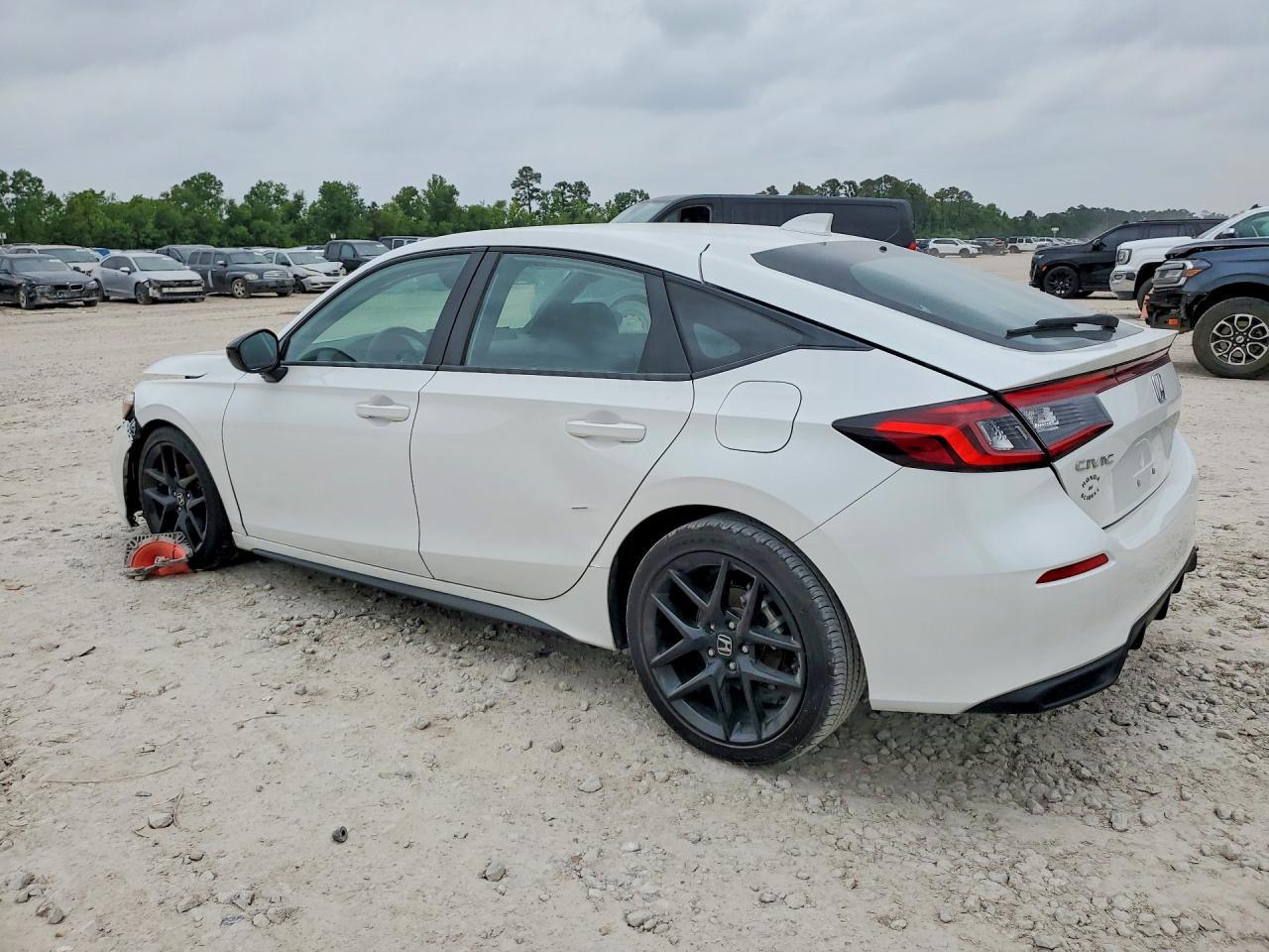 2025 Honda Civic Sport - Фото 2