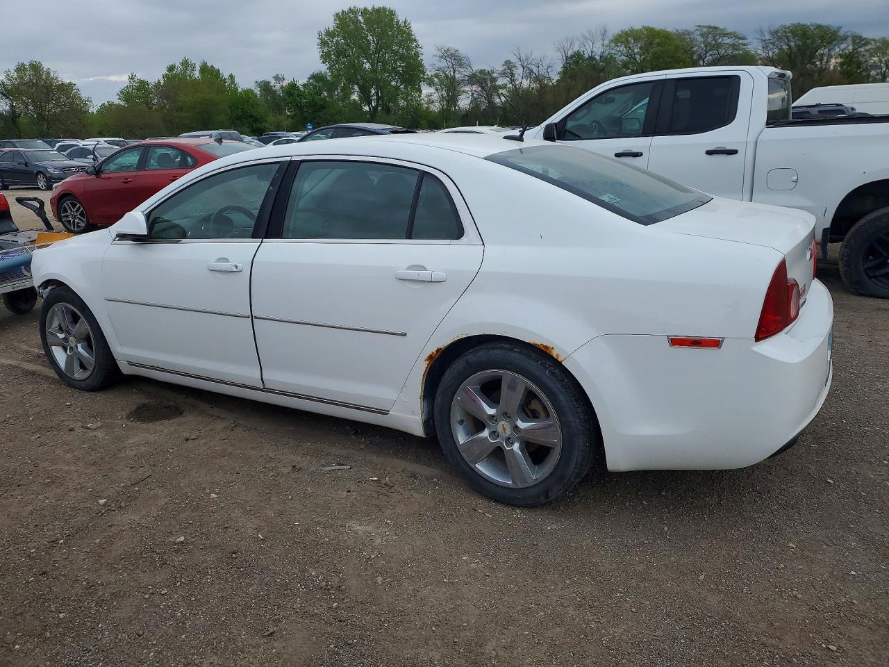 2011 Chevrolet Malibu 2Lt - Image 2