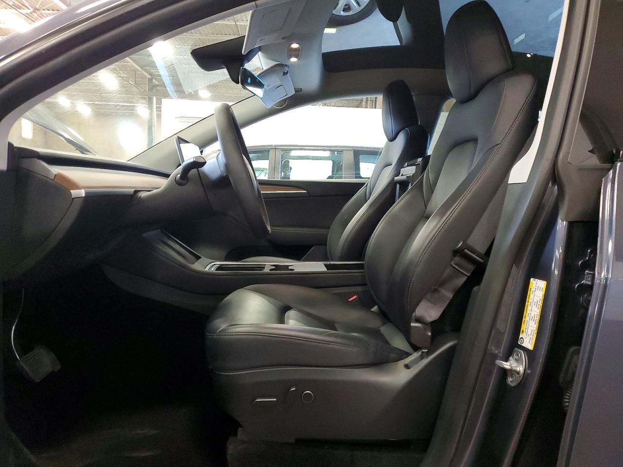 2023 Tesla Model Y - Фото 7
