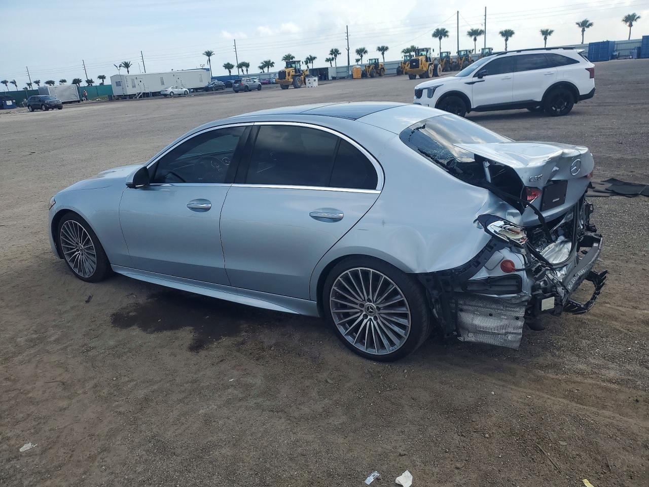2022 Mercedes-Benz C 300 4Matic - Image 2