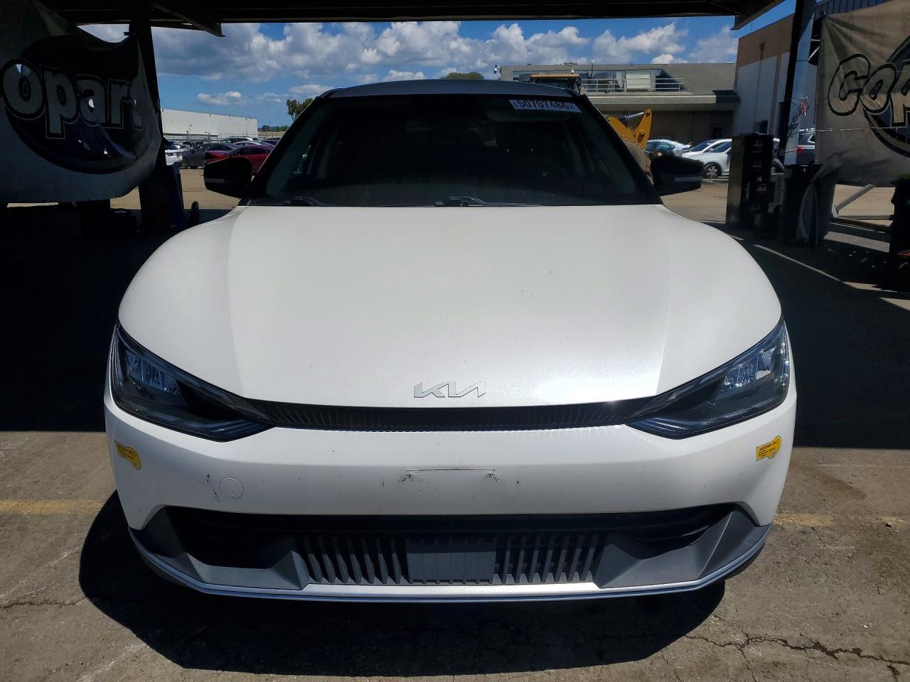 2022 Kia Ev6 Light - Image 5
