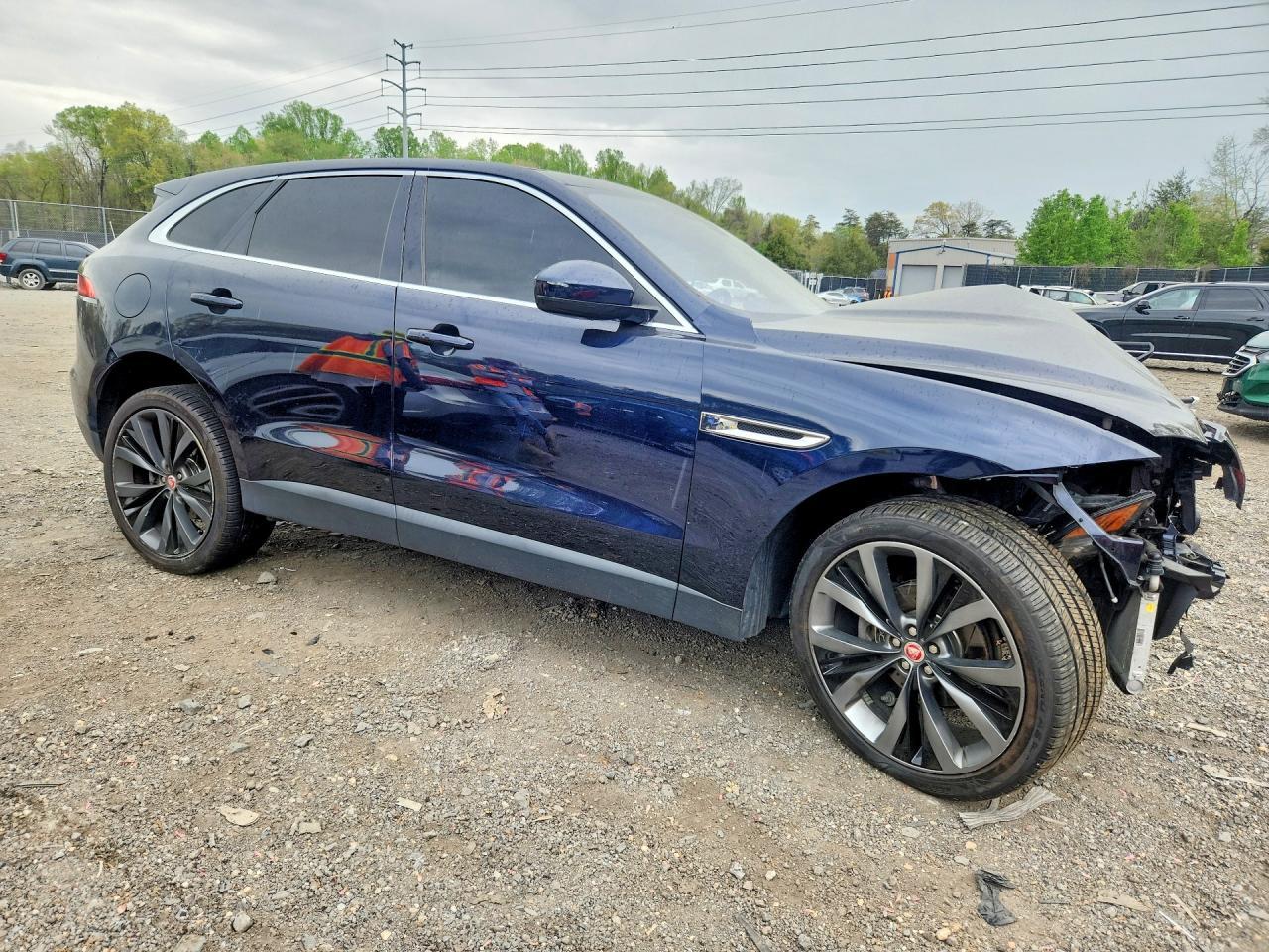 2020 Jaguar F-Pace Prestige - Image 4