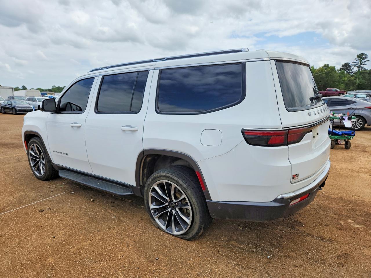 2022 Jeep Wagoneer Series Ii - Image 2
