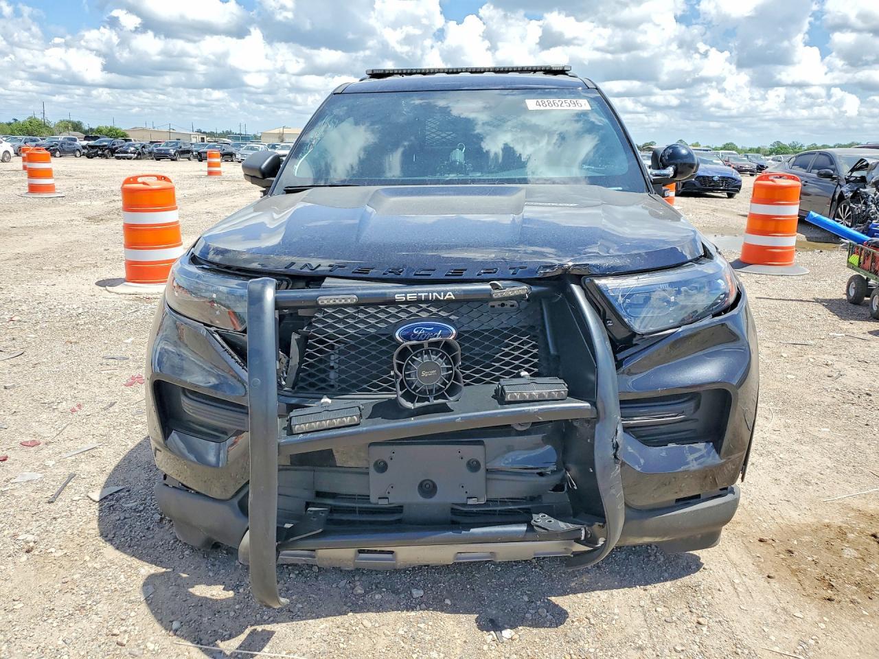 2025 Ford Explorer Police Interceptor - Image 5
