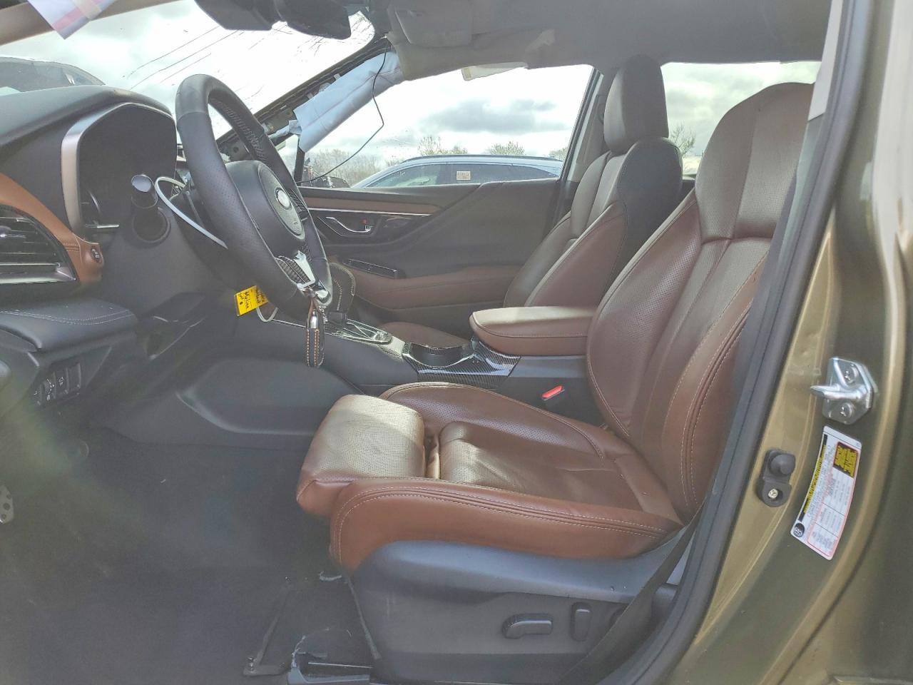 2023 Subaru Outback Touring - Image 7