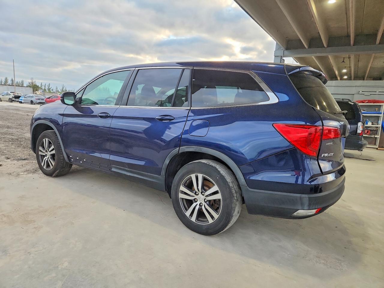 2017 Honda Pilot Ex - Фото 2