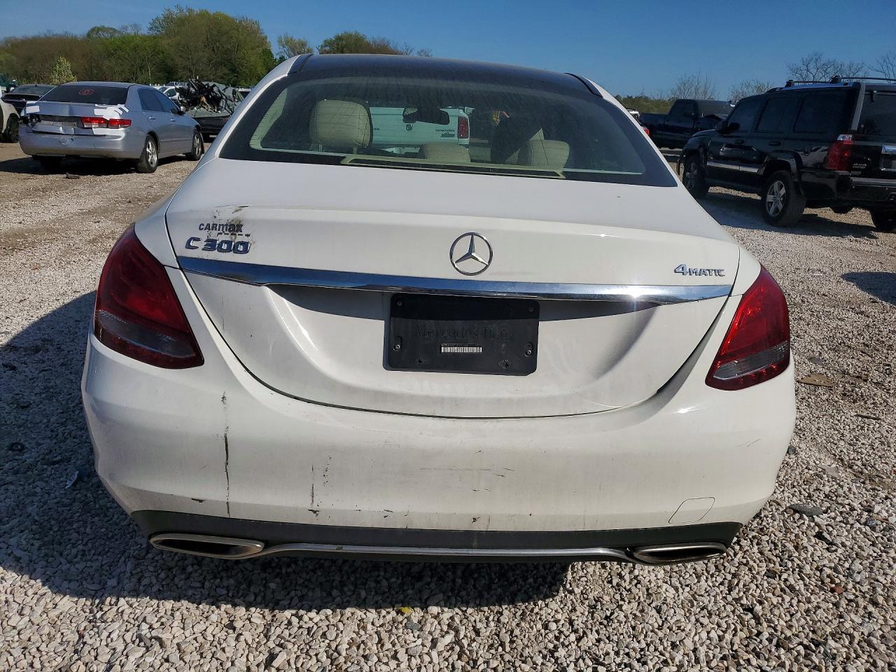 2017 Mercedes-Benz C 300 4Matic - Image 6