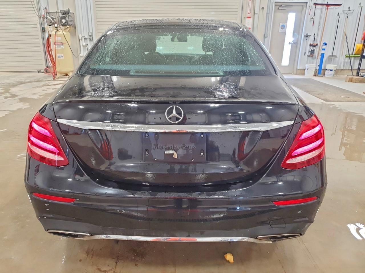 2018 Mercedes-Benz E 400 4Matic - Фото 6