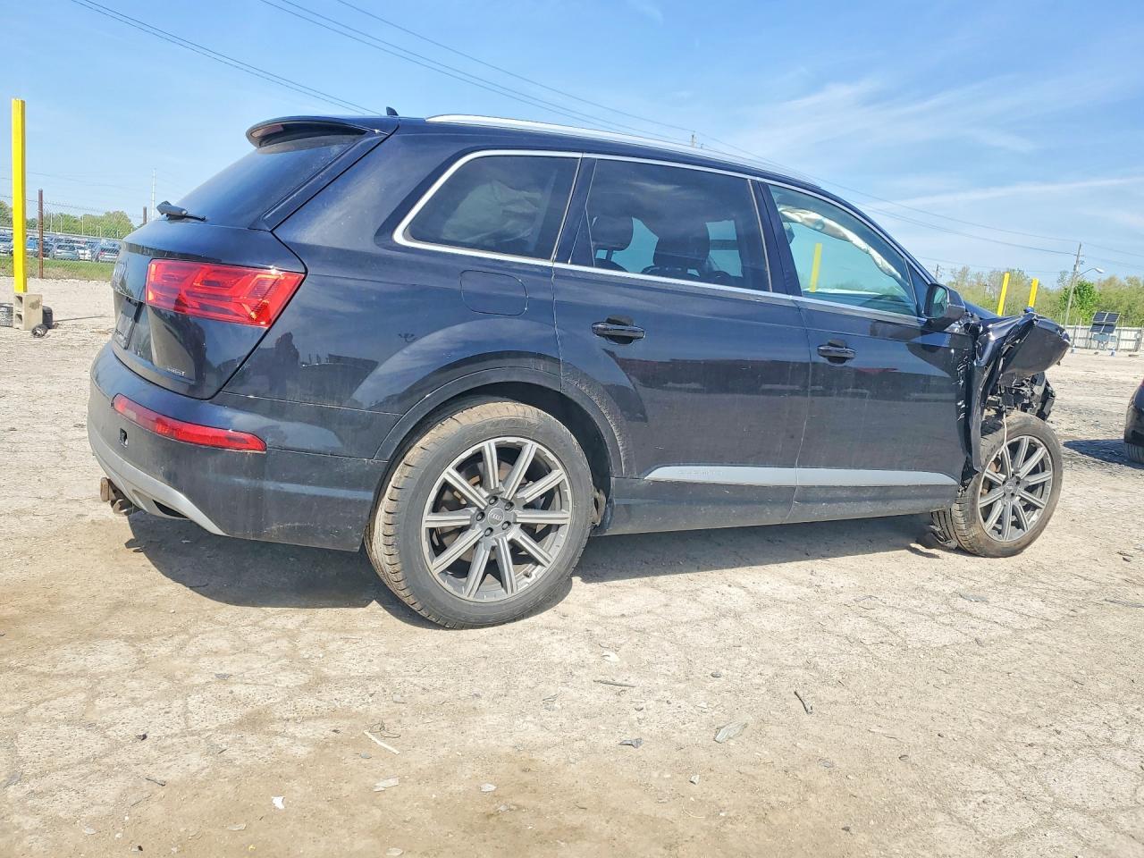 2017 Audi Q7 Premium Plus - Фото 3