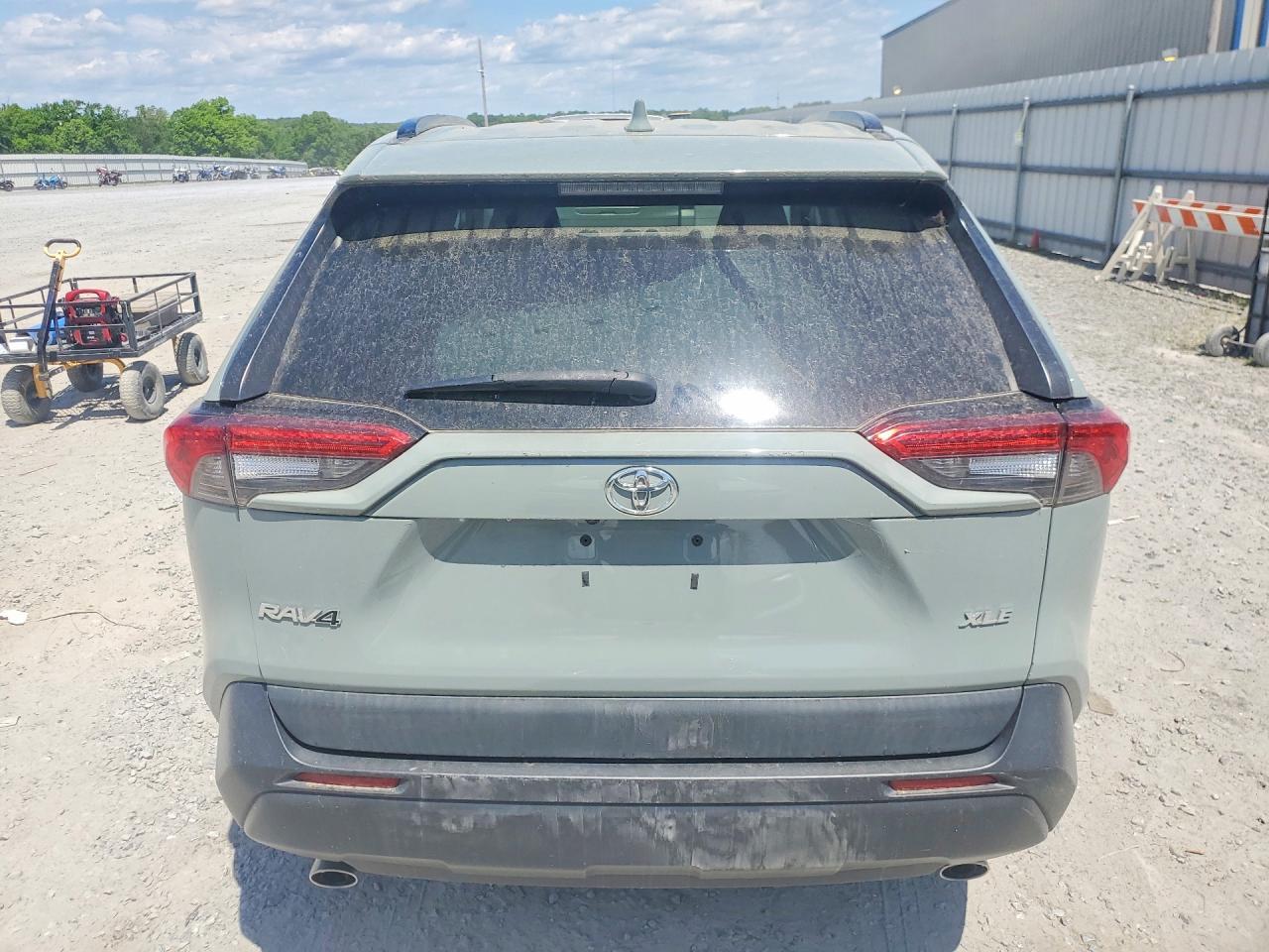 2021 Toyota Rav4 Xle - Фото 6
