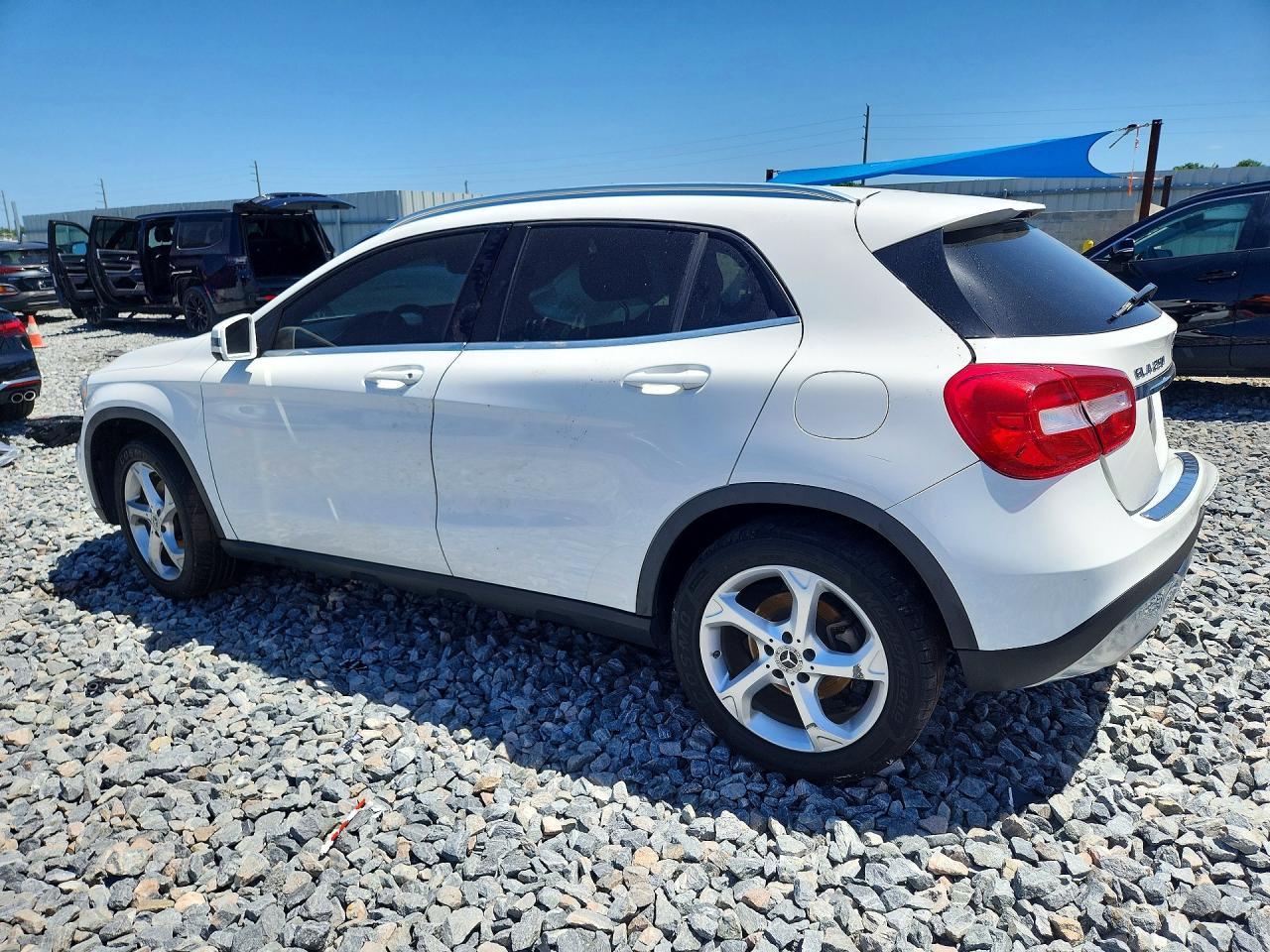 2018 Mercedes-Benz Gla 250 4Matic - Image 2