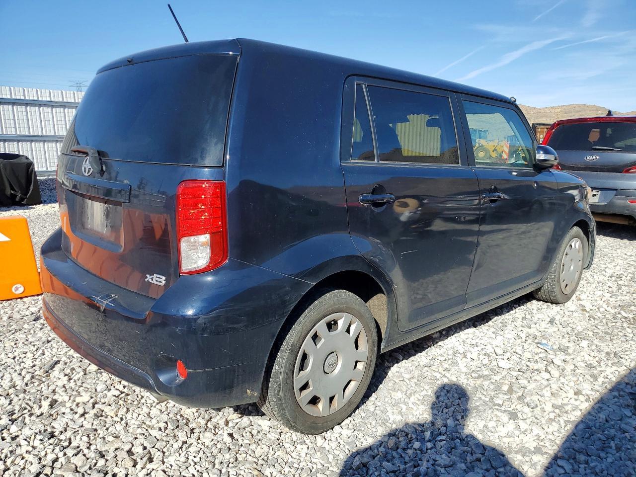 2013 Scion Xb Base - Image 3