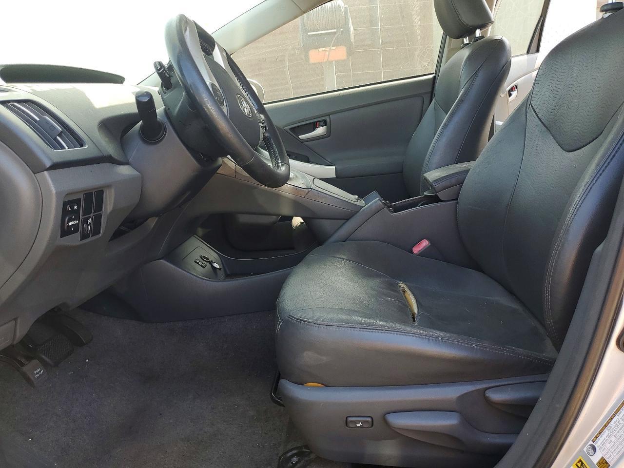 2011 Toyota Prius Four - Image 7