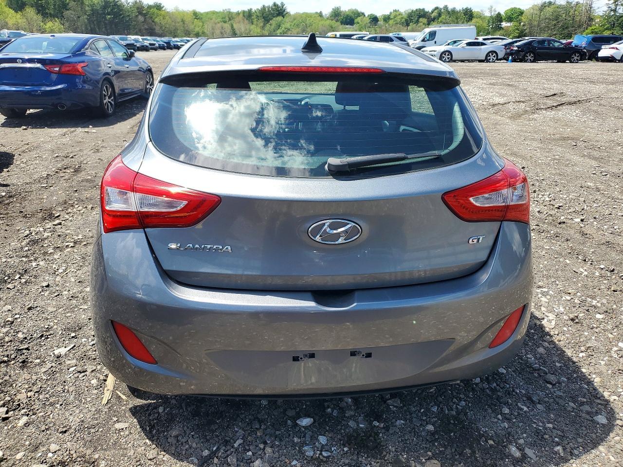 2016 Hyundai Elantra Gt Base - Фото 6