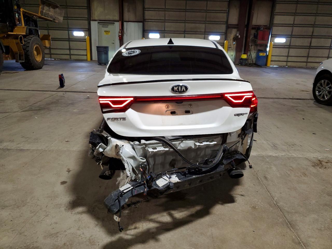 2021 Kia Forte Gt - Image 6
