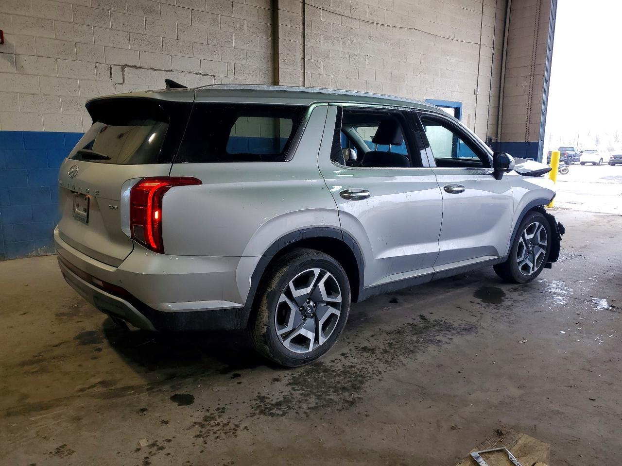 2024 Hyundai Palisade Limited - Фото 3