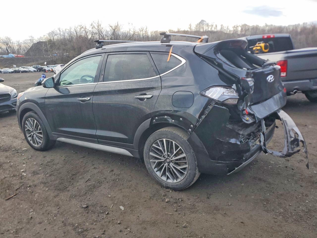2021 Hyundai Tucson Limited - Фото 2