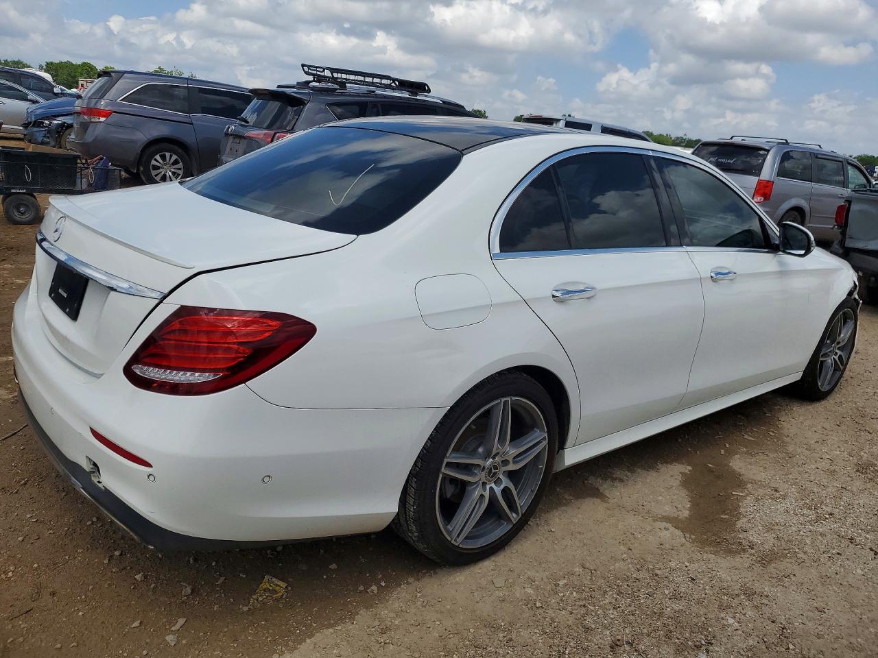2018 Mercedes-Benz E 300 - Image 3