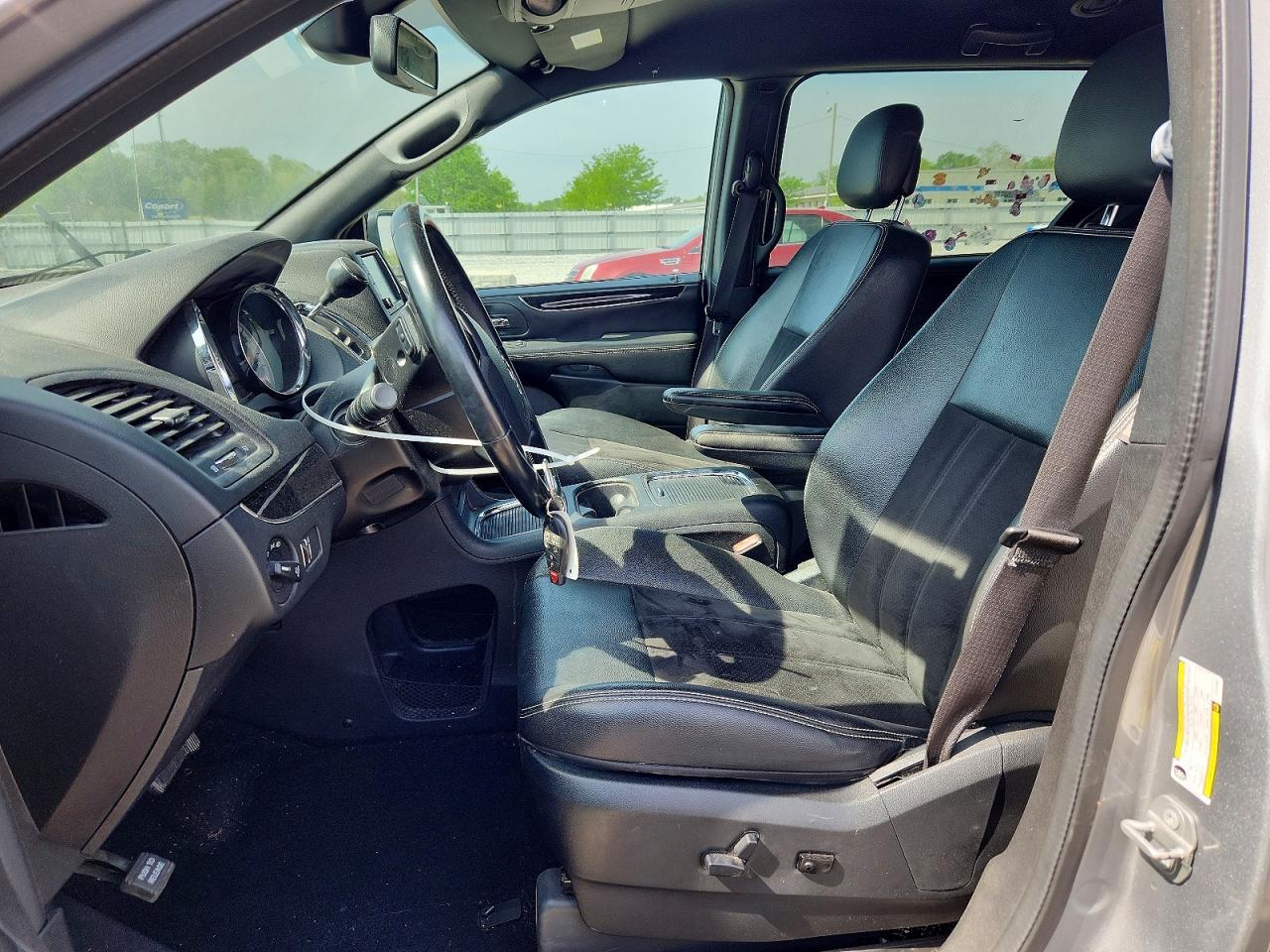 2020 Dodge Grand Caravan Sxt - Фото 7