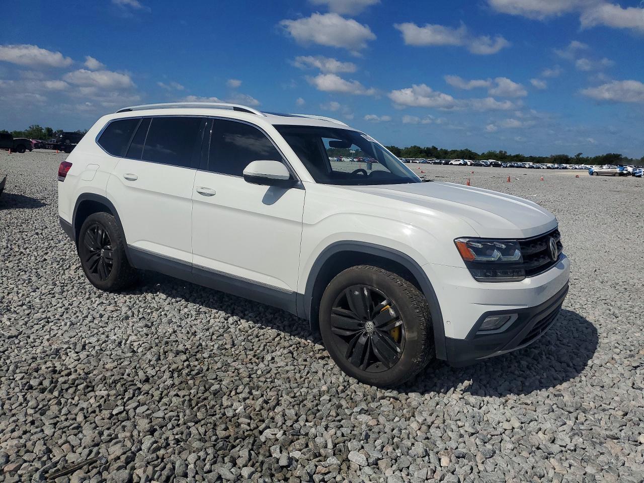 2018 Volkswagen Atlas Sel Premium - Image 4