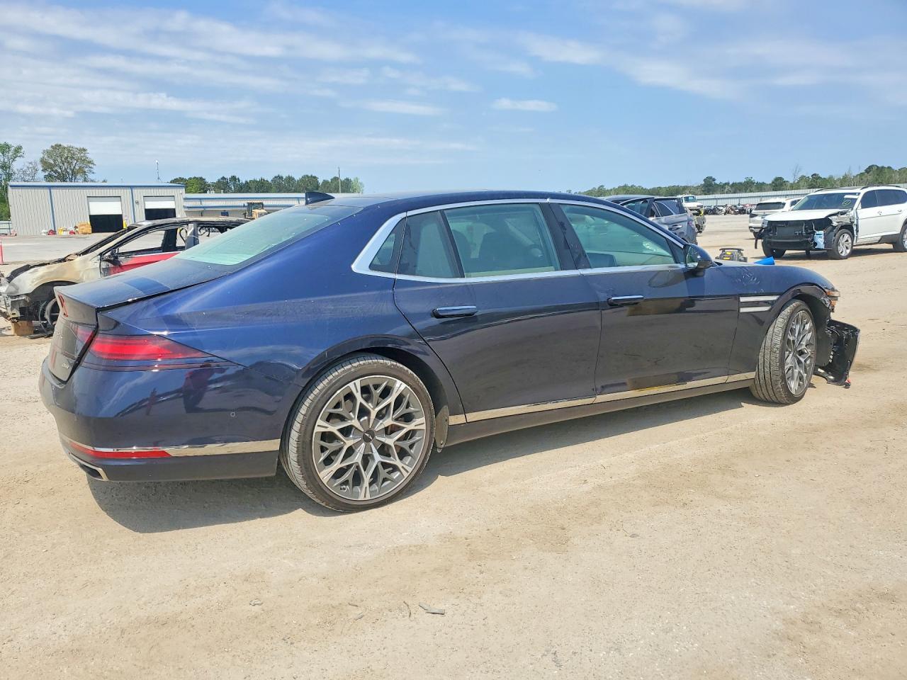 2025 Genesis G90 3.5T E-Supercharger - Фото 3
