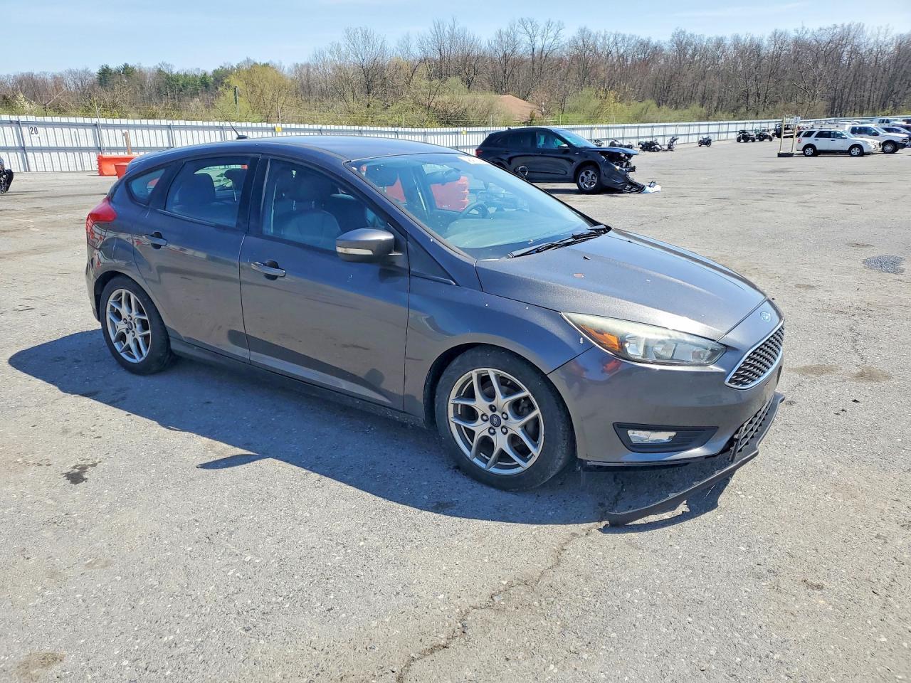 2015 Ford Focus Se - Image 4