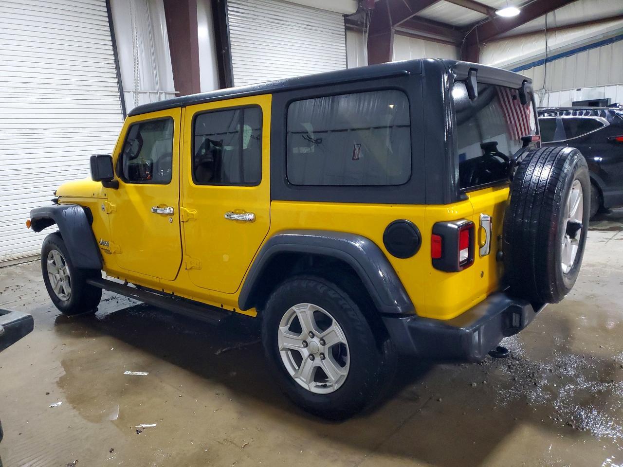 2019 Jeep Wrangler Unlimited Sport - Image 2
