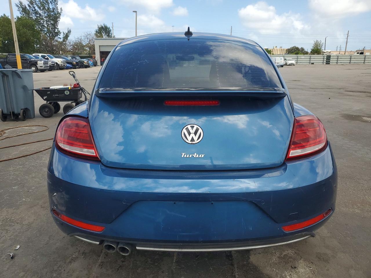2023 Volkswagen Beetle Se - Фото 6