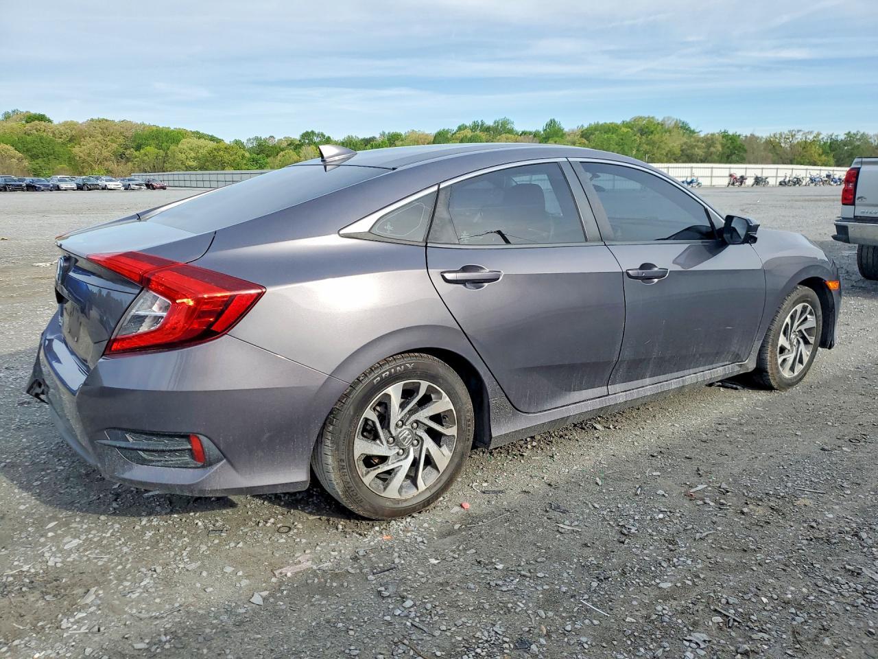 2018 Honda Civic Ex - Image 3