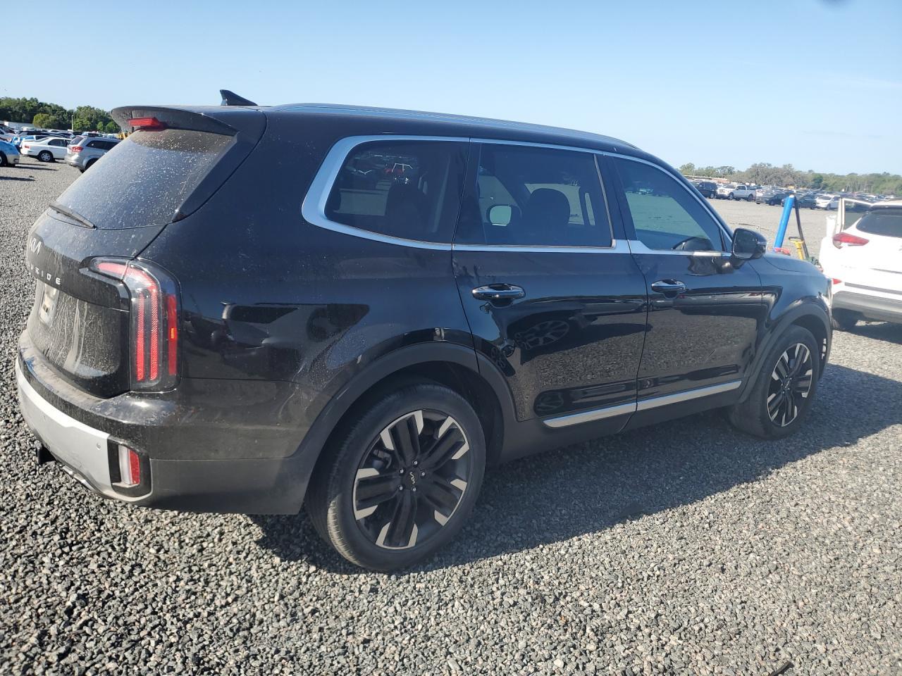2024 Kia Telluride Sx - Image 3