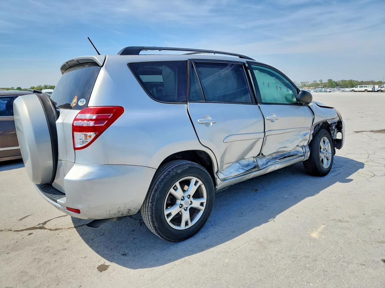 2011 Toyota Rav4 Base - Image 3