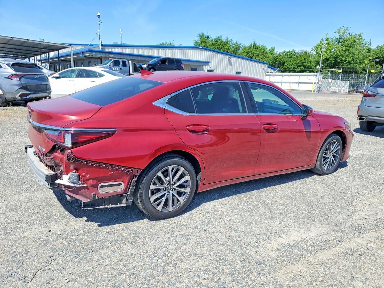 2022 Lexus Es 350 Base - Image 3