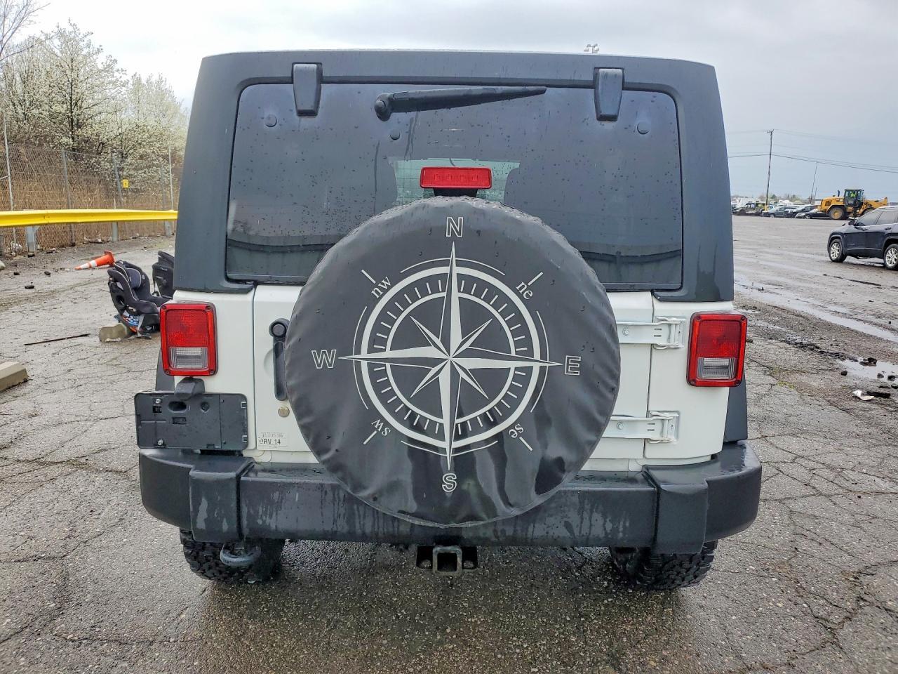 2014 Jeep Wrangler Unlimited Rubicon - Фото 6