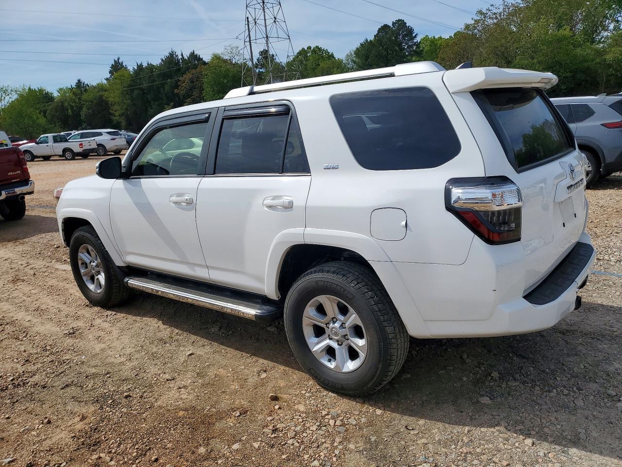 2018 Toyota 4Runner Sr5 Premium - Image 2