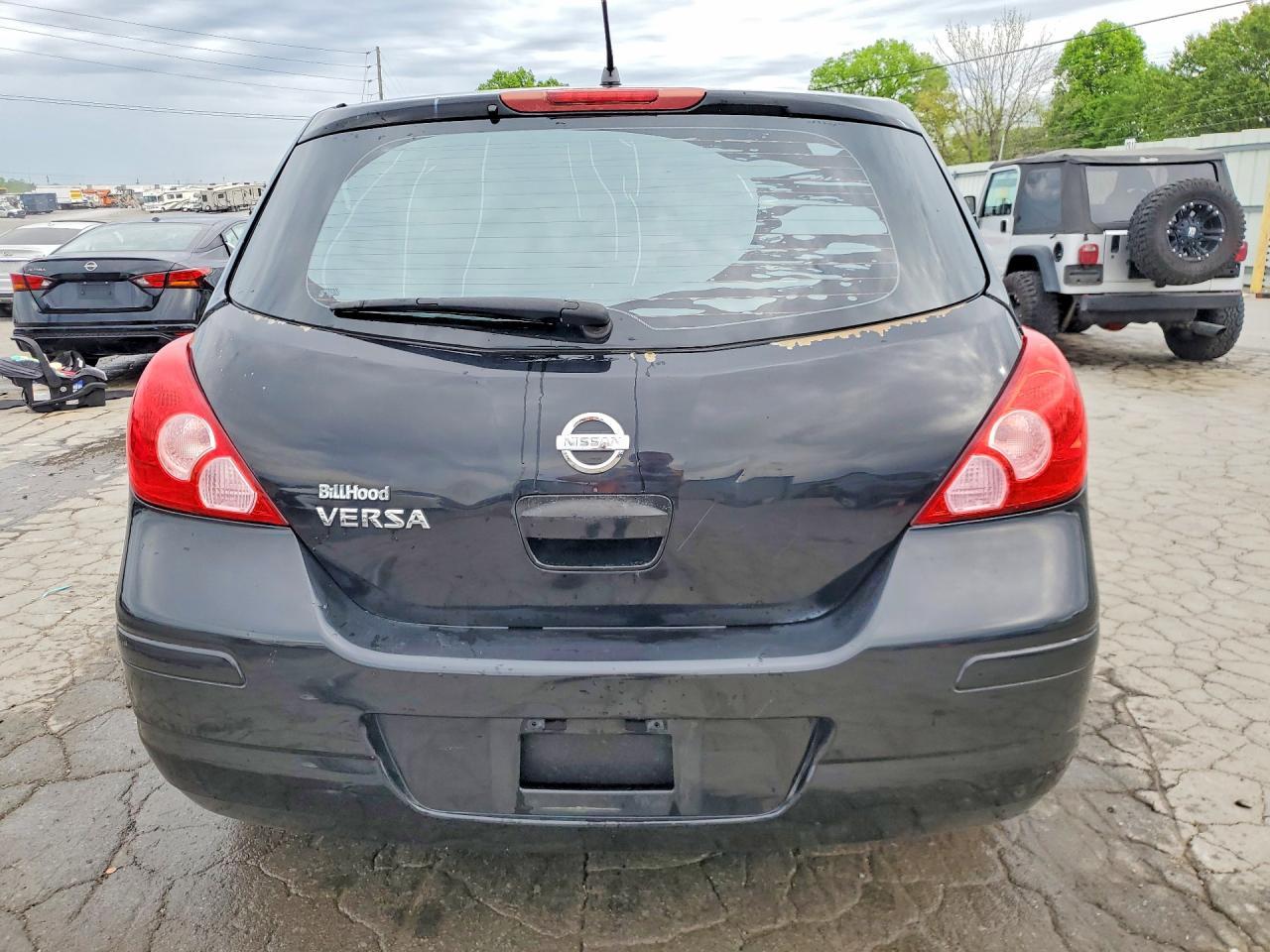 2009 Nissan Versa 1.8 S - Фото 6