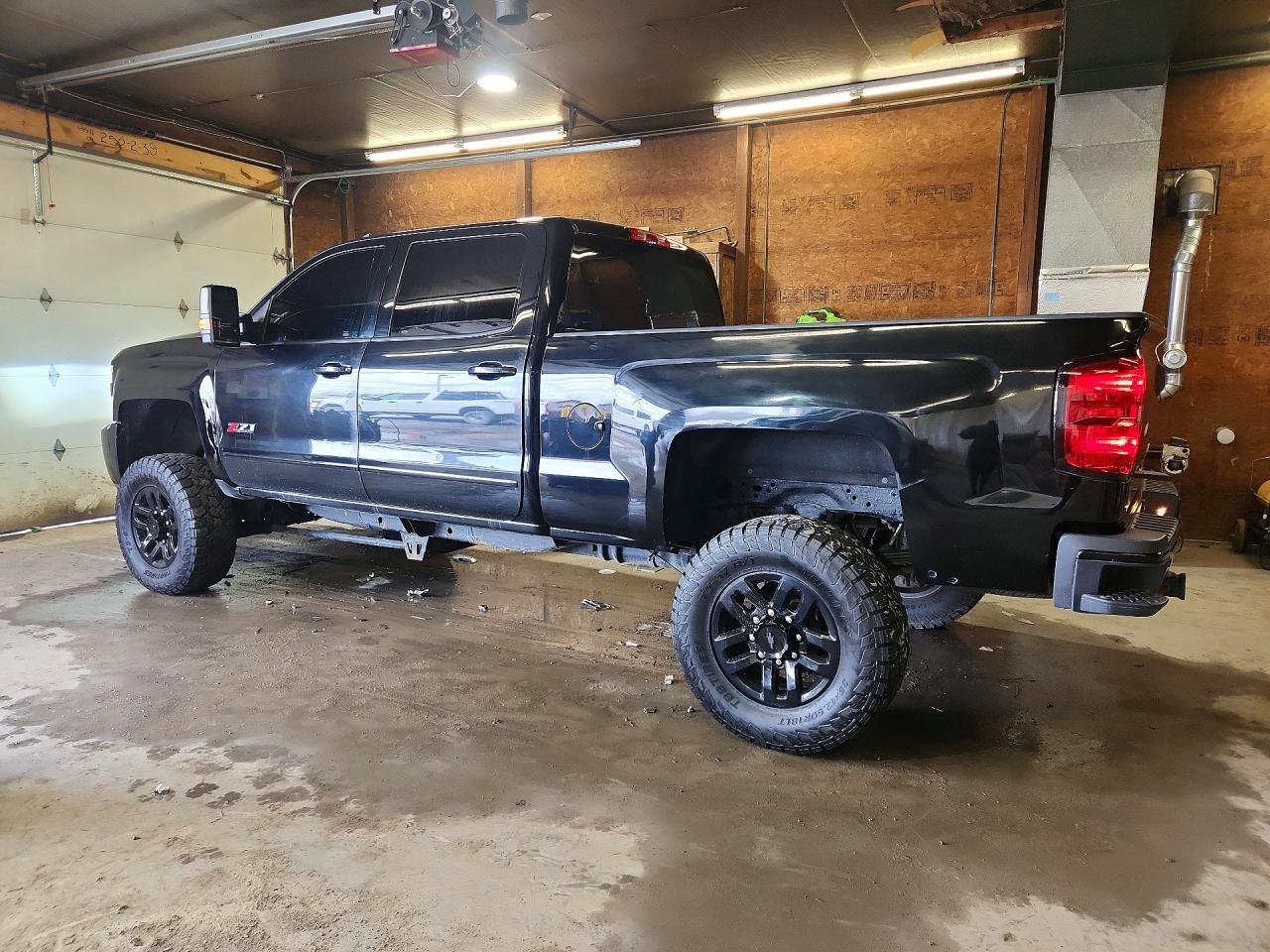 2018 Chevrolet Silverado K2500 Heavy Duty Lt - Фото 2