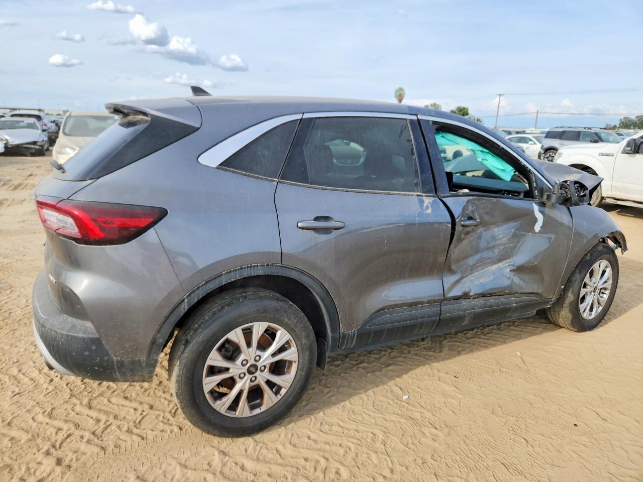 2023 Ford Escape Active - Фото 3