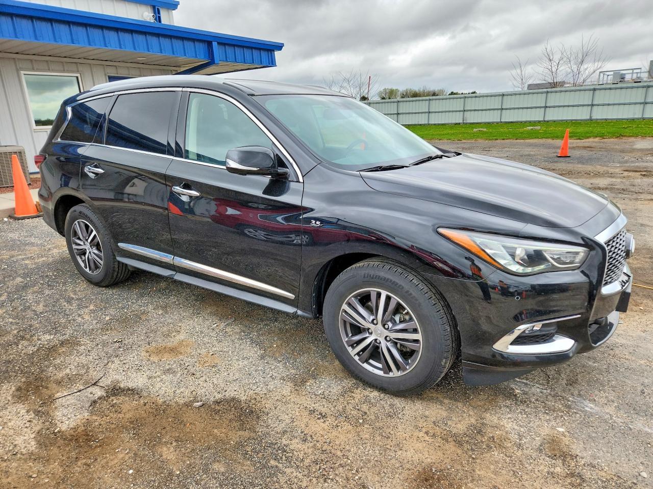 2017 Infiniti Qx60 Base - Image 4