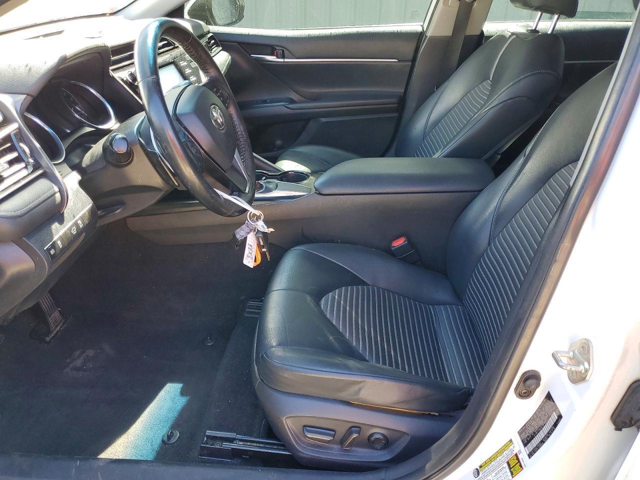 2019 Toyota Camry Se - Image 7