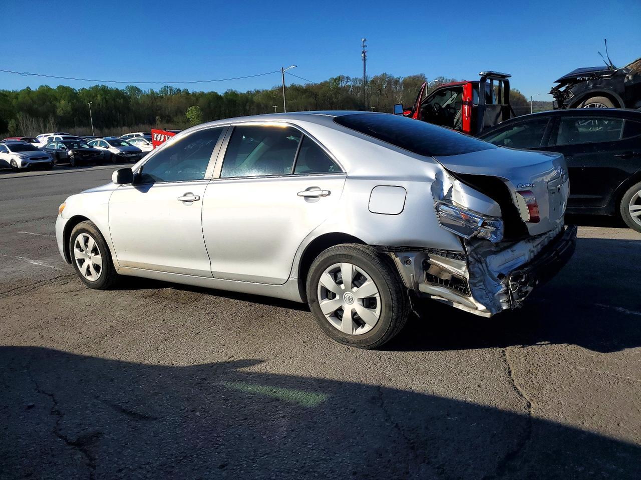 2009 Toyota Camry Base - Фото 2