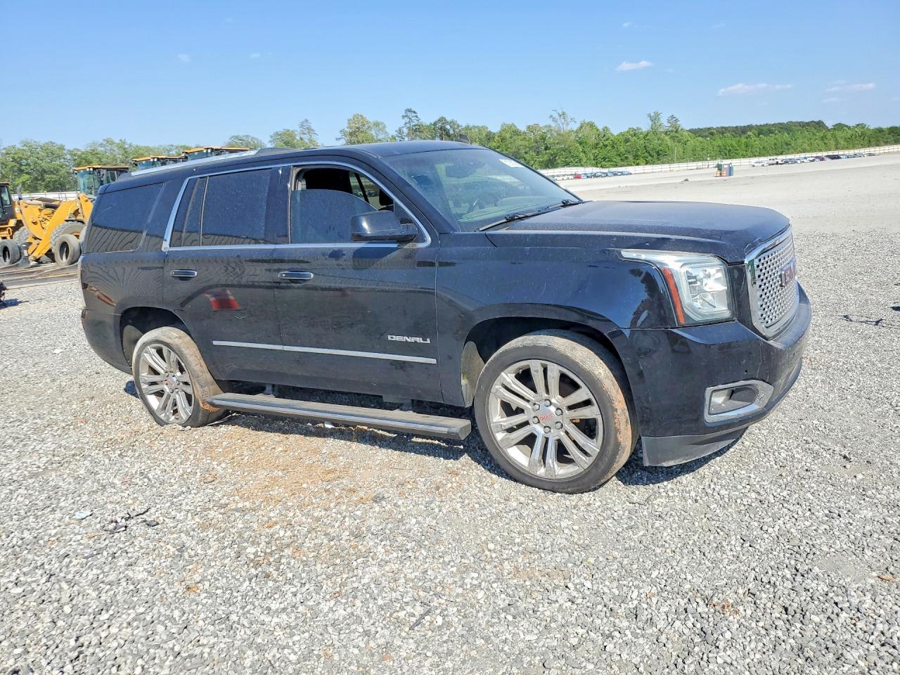2015 GMC Yukon Denali - Фото 4