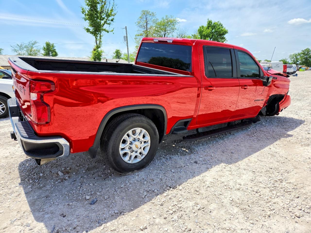 2024 Chevrolet Silverado K2500 Heavy Duty Lt - Image 3