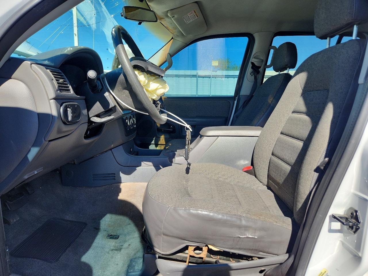 2004 Ford Explorer Xls - Фото 7