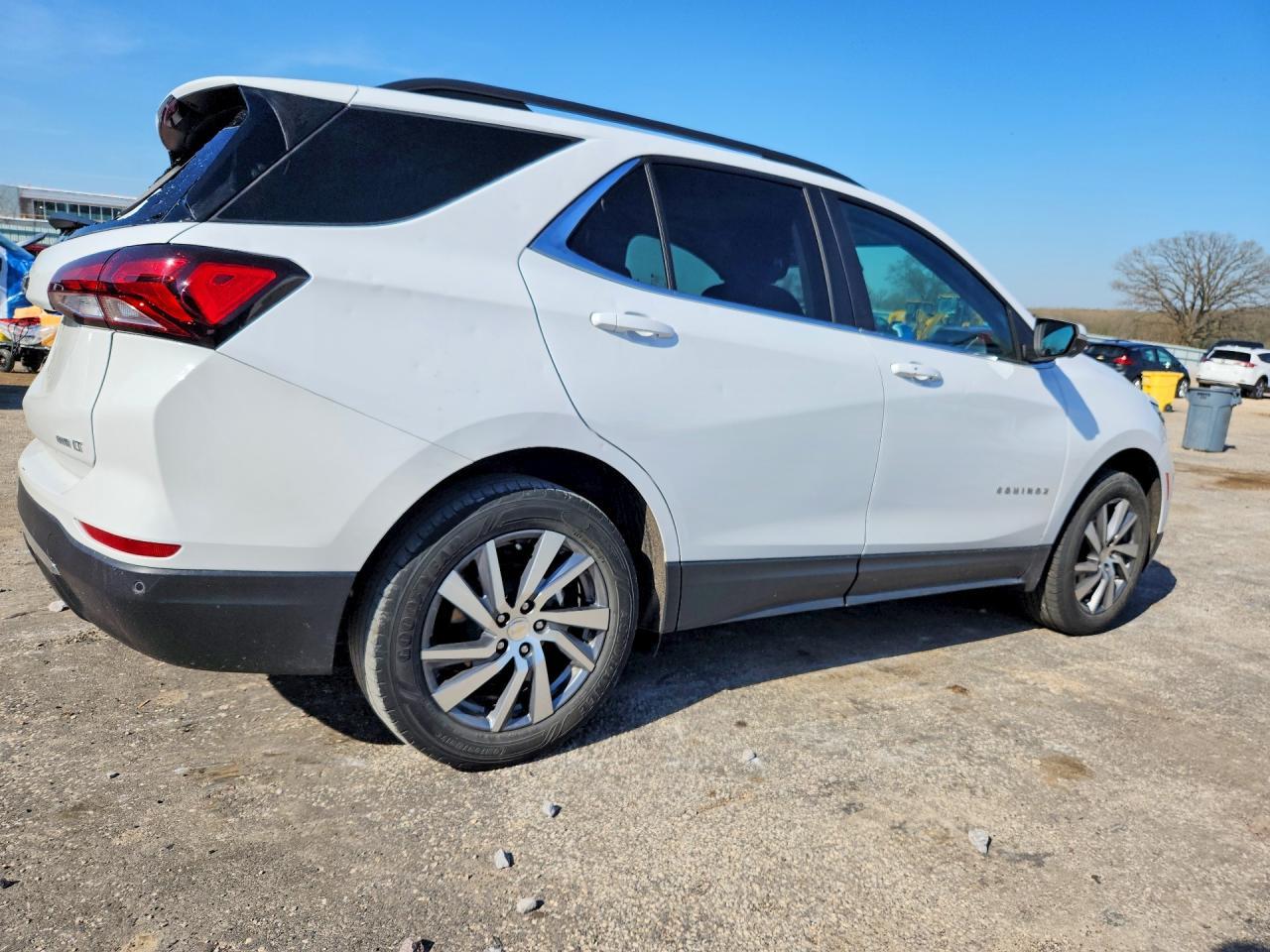 2022 Chevrolet Equinox Lt - Фото 3