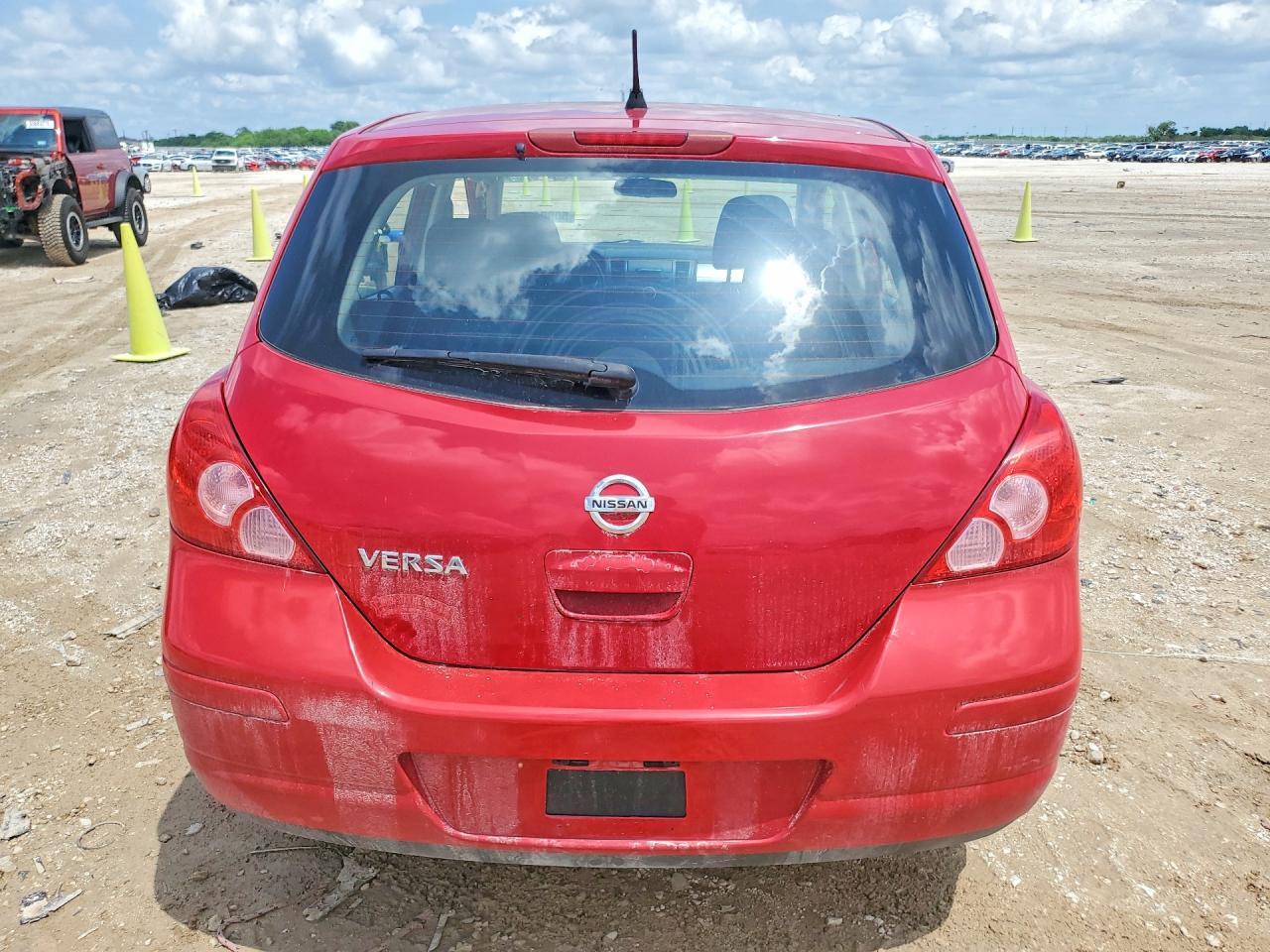 2012 Nissan Versa 1.8 S - Фото 6